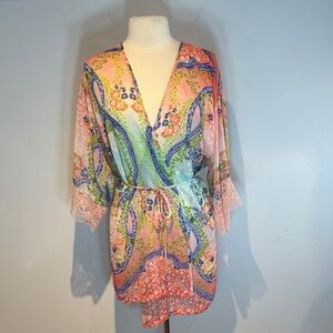 In Bloom by Jonquil floral sheer short robe size medium